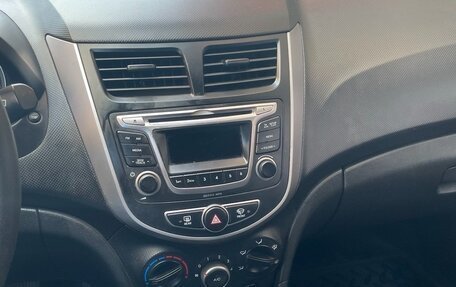 Hyundai Solaris II рестайлинг, 2014 год, 530 000 рублей, 5 фотография