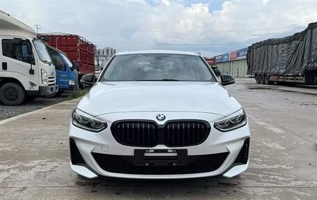 BMW 1 серия, 2021 год, 2 200 000 рублей, 4 фотография