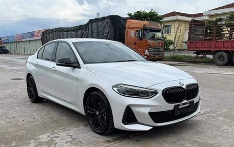 BMW 1 серия, 2021 год, 2 200 000 рублей, 7 фотография