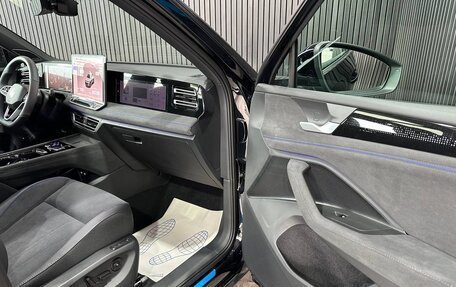 Volkswagen Tiguan, 2025 год, 4 870 000 рублей, 16 фотография