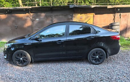 KIA Rio III рестайлинг, 2013 год, 850 000 рублей, 2 фотография