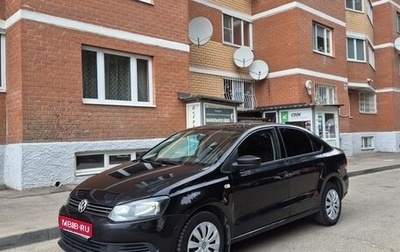 Volkswagen Polo VI (EU Market), 2013 год, 750 000 рублей, 1 фотография