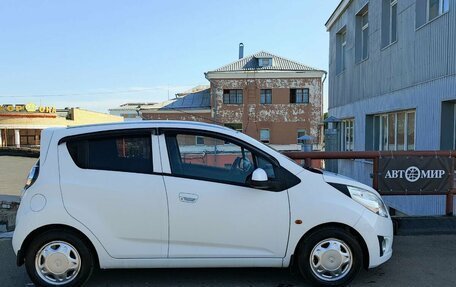 Chevrolet Spark III, 2012 год, 800 000 рублей, 4 фотография