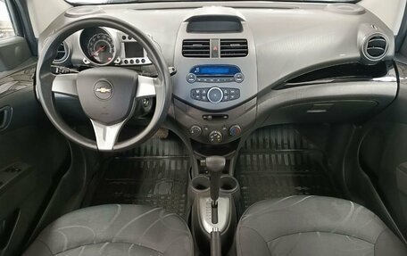 Chevrolet Spark III, 2012 год, 800 000 рублей, 10 фотография