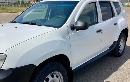 Renault Duster I рестайлинг, 2016 год, 850 000 рублей, 2 фотография