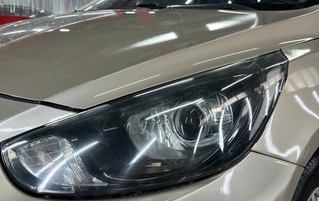 Hyundai Solaris II рестайлинг, 2011 год, 530 000 рублей, 13 фотография