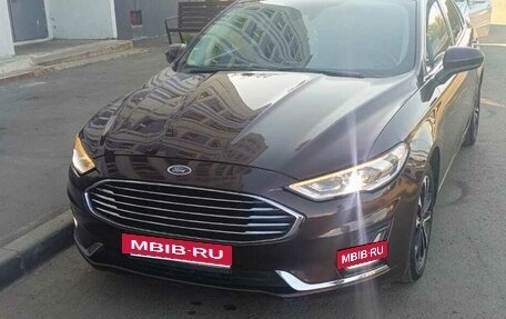 Ford Fusion (North America) II, 2019 год, 1 700 000 рублей, 2 фотография
