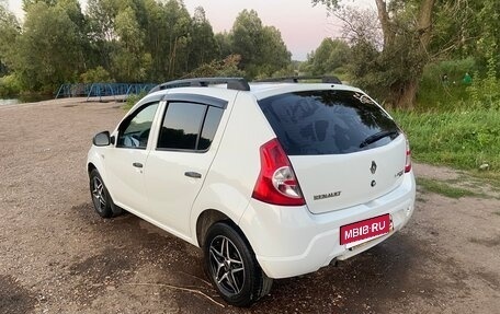 Renault Sandero I, 2013 год, 620 000 рублей, 3 фотография