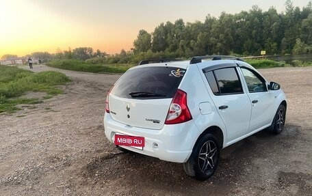 Renault Sandero I, 2013 год, 620 000 рублей, 4 фотография