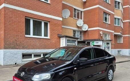 Volkswagen Polo VI (EU Market), 2013 год, 750 000 рублей, 18 фотография