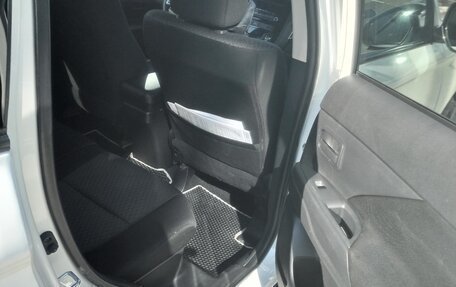Mitsubishi Outlander III рестайлинг 3, 2012 год, 1 090 000 рублей, 10 фотография