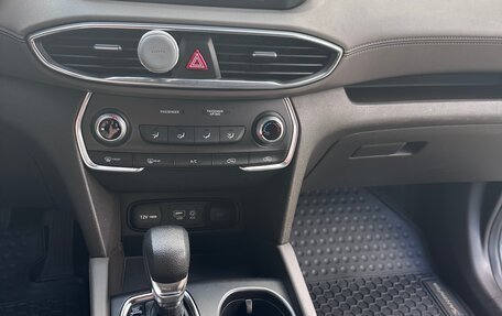 Hyundai Santa Fe IV, 2020 год, 2 400 000 рублей, 5 фотография
