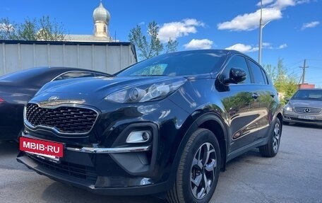 KIA Sportage IV рестайлинг, 2021 год, 2 199 000 рублей, 2 фотография