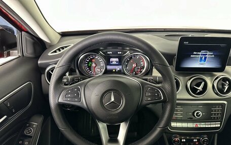 Mercedes-Benz GLA, 2019 год, 3 177 000 рублей, 13 фотография