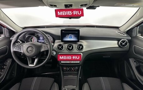 Mercedes-Benz GLA, 2019 год, 3 177 000 рублей, 12 фотография