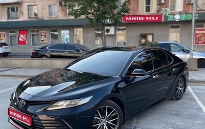 Toyota Camry, 2021 год, 2 850 000 рублей, 1 фотография