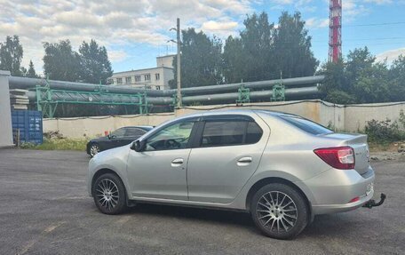 Renault Logan II, 2019 год, 910 000 рублей, 8 фотография