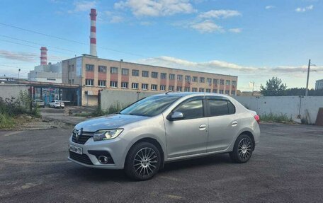 Renault Logan II, 2019 год, 910 000 рублей, 6 фотография
