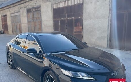 Toyota Camry, 2021 год, 2 850 000 рублей, 5 фотография