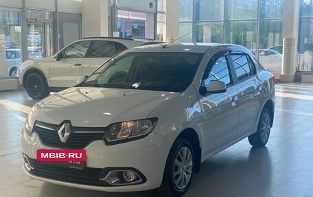 Renault Logan II, 2017 год, 859 000 рублей, 3 фотография