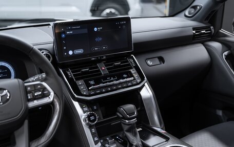 Toyota Land Cruiser, 2025 год, 12 700 000 рублей, 15 фотография