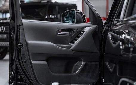 Toyota Land Cruiser, 2025 год, 12 700 000 рублей, 24 фотография