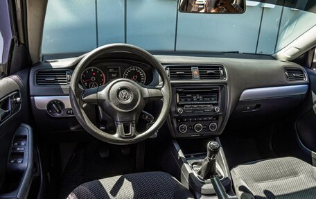 Volkswagen Jetta VI, 2012 год, 987 000 рублей, 6 фотография
