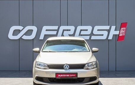 Volkswagen Jetta VI, 2012 год, 987 000 рублей, 3 фотография