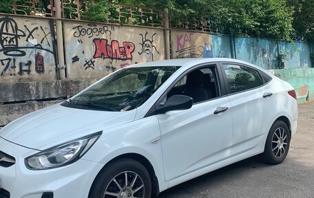 Hyundai Solaris II рестайлинг, 2014 год, 1 300 000 рублей, 5 фотография