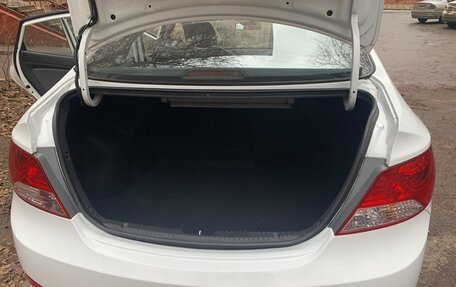 Hyundai Solaris II рестайлинг, 2014 год, 1 300 000 рублей, 8 фотография