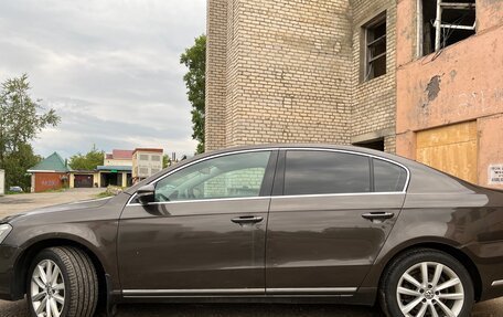 Volkswagen Passat B7, 2011 год, 1 000 000 рублей, 2 фотография