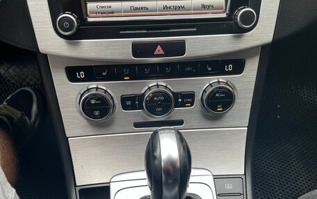 Volkswagen Passat B7, 2011 год, 1 000 000 рублей, 7 фотография