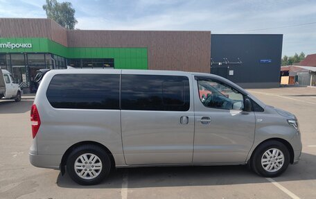 Hyundai Grand Starex Grand Starex I рестайлинг 2, 2018 год, 2 649 000 рублей, 7 фотография
