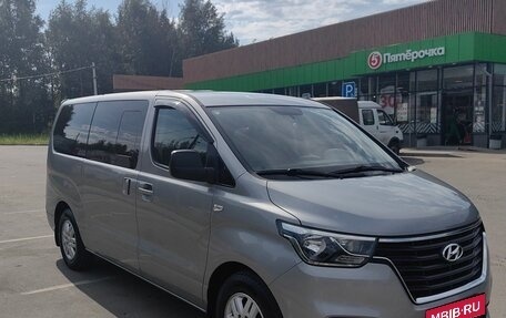 Hyundai Grand Starex Grand Starex I рестайлинг 2, 2018 год, 2 649 000 рублей, 8 фотография