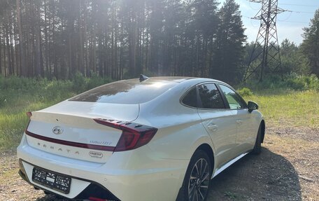 Hyundai Sonata VIII, 2021 год, 2 450 000 рублей, 4 фотография