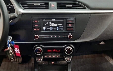 KIA Rio IV, 2020 год, 1 790 000 рублей, 15 фотография