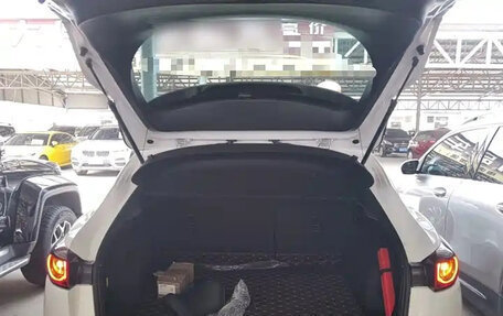 Mazda CX-4, 2020 год, 2 000 000 рублей, 8 фотография
