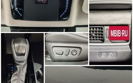 Toyota Camry, 2024 год, 4 590 000 рублей, 19 фотография
