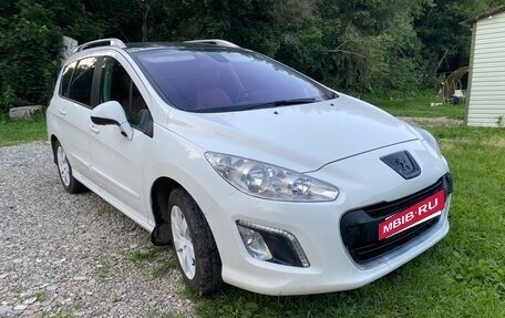 Peugeot 308 II, 2011 год, 580 000 рублей, 3 фотография