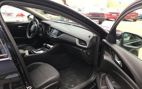 Opel Insignia II рестайлинг, 2019 год, 1 800 000 рублей, 6 фотография