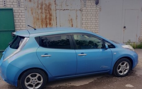 Nissan Leaf I, 2013 год, 1 800 000 рублей, 3 фотография