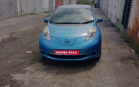 Nissan Leaf I, 2013 год, 1 800 000 рублей, 4 фотография