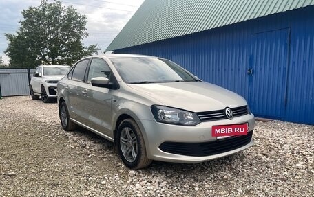 Volkswagen Polo VI (EU Market), 2012 год, 790 000 рублей, 2 фотография