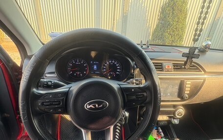 KIA Rio IV, 2018 год, 1 800 000 рублей, 11 фотография