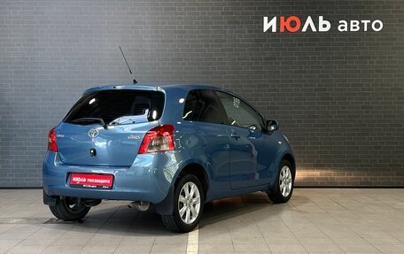 Toyota Yaris III рестайлинг, 2008 год, 590 000 рублей, 5 фотография