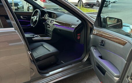 Mercedes-Benz E-Класс, 2012 год, 1 830 000 рублей, 14 фотография