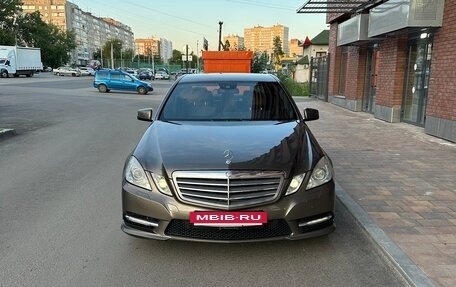 Mercedes-Benz E-Класс, 2012 год, 1 830 000 рублей, 10 фотография