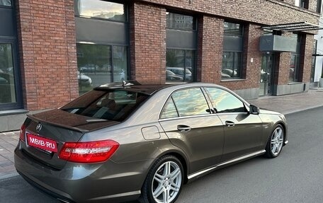 Mercedes-Benz E-Класс, 2012 год, 1 830 000 рублей, 6 фотография