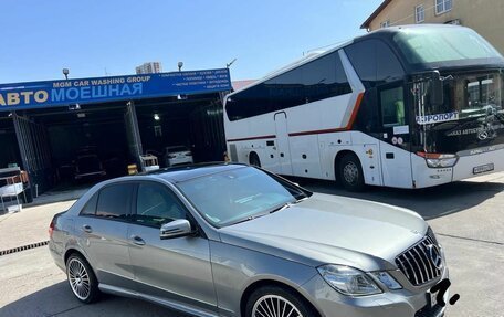 Mercedes-Benz E-Класс, 2009 год, 1 500 000 рублей, 18 фотография