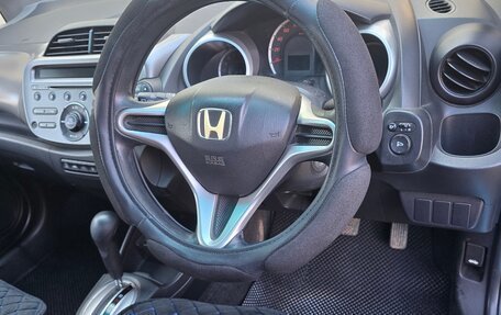 Honda Fit III, 2008 год, 710 000 рублей, 8 фотография